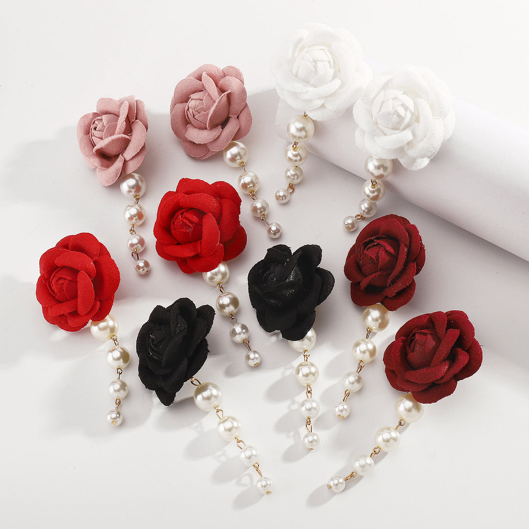 أقراط زهرة من القماش مع دلاية من اللؤلؤ - كاميليا