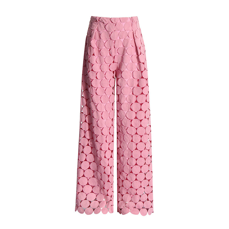 بنطلون واسع الساق بخصر عالٍ وتطريز دائري – لافين