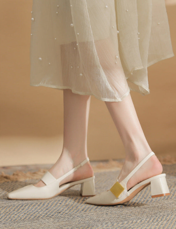 حذاء بكعب سميك مفتوح من الخلف مع لمسة معدنية – دارياكتي