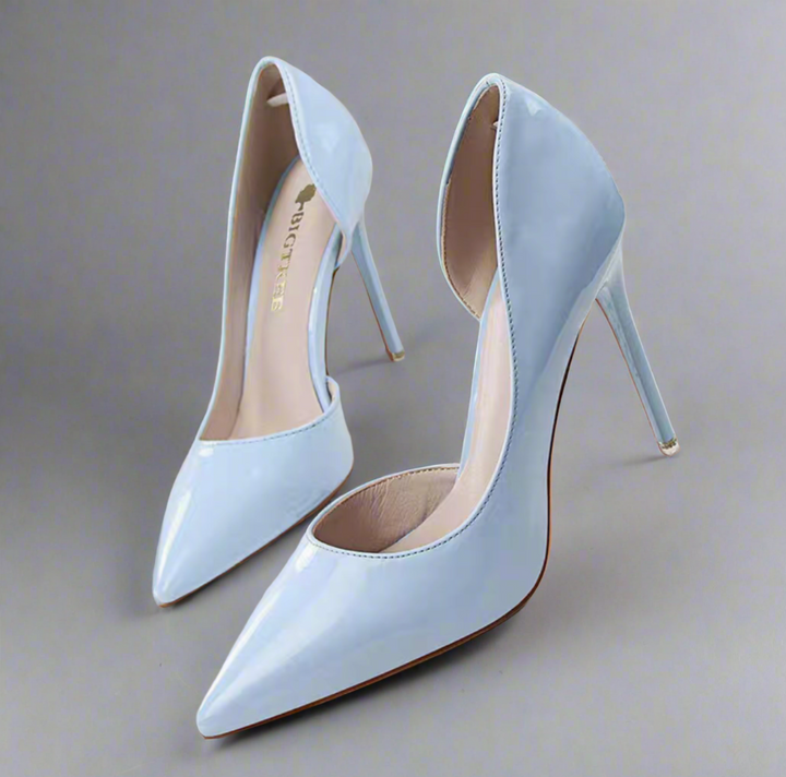 Classic patent pointed Shoe