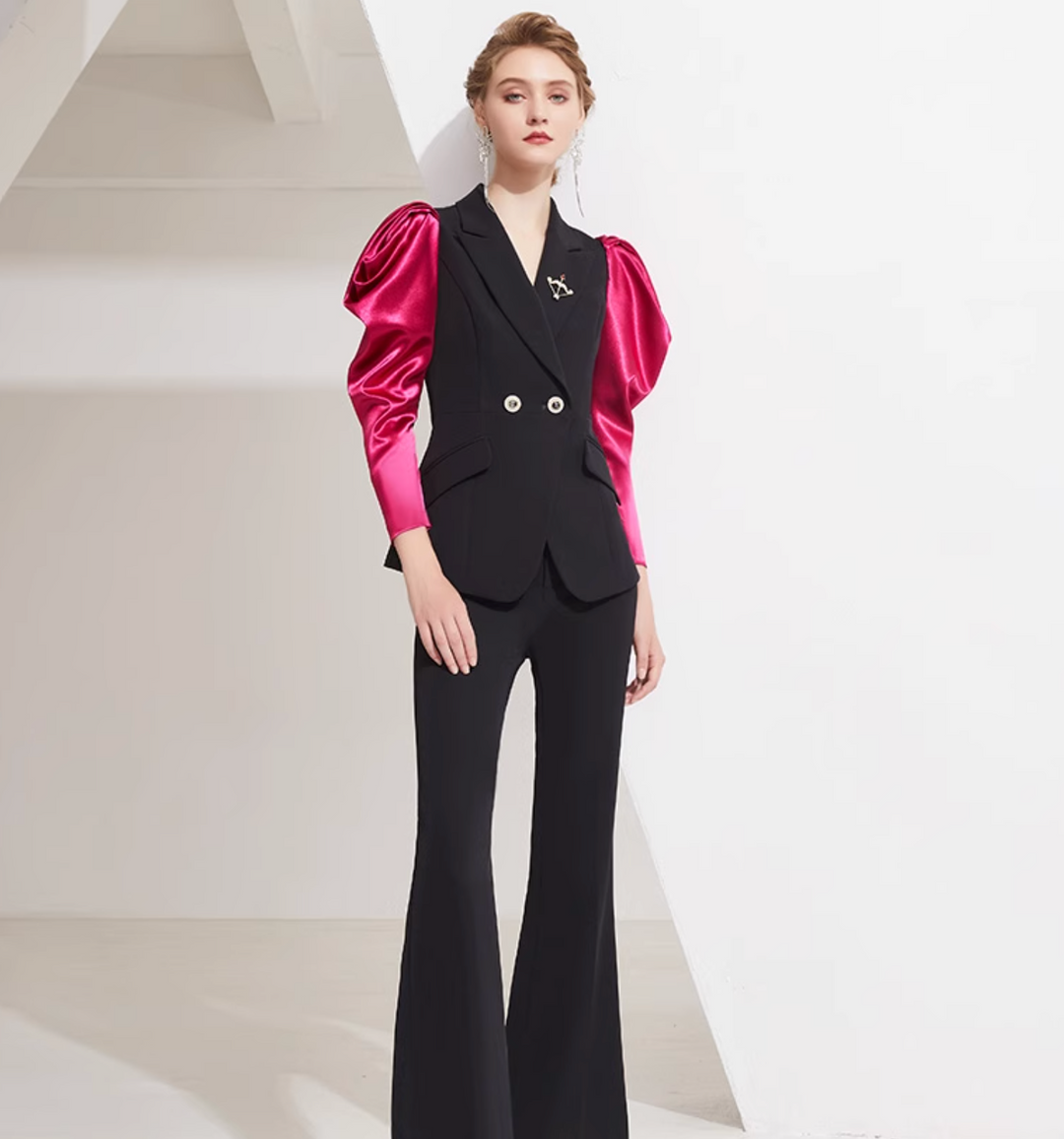 maßgeschneiderter Schlaganzug mit Satin-Puffärmeln – VALENCIA 