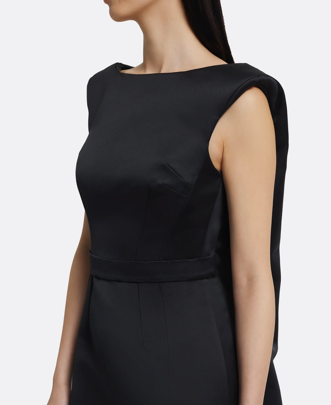 sleeveless column gown with structured shoulders – VALENTINA