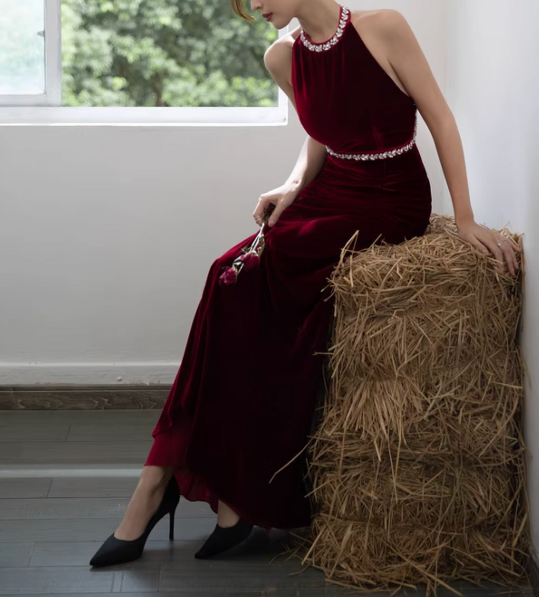 Haut à manches évasées plissées et ensemble jupe longue avec ceinture à la taille – Rosiny 