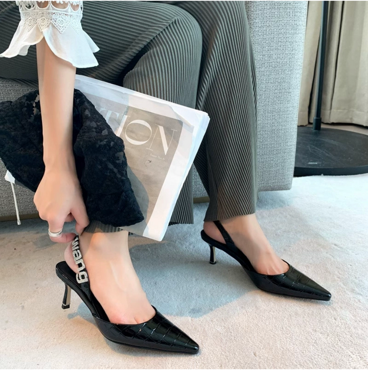 Plissiertes Oberteil mit ausgestellten Ärmeln und Maxirock-Set mit Taillengürtel – Rosiny 