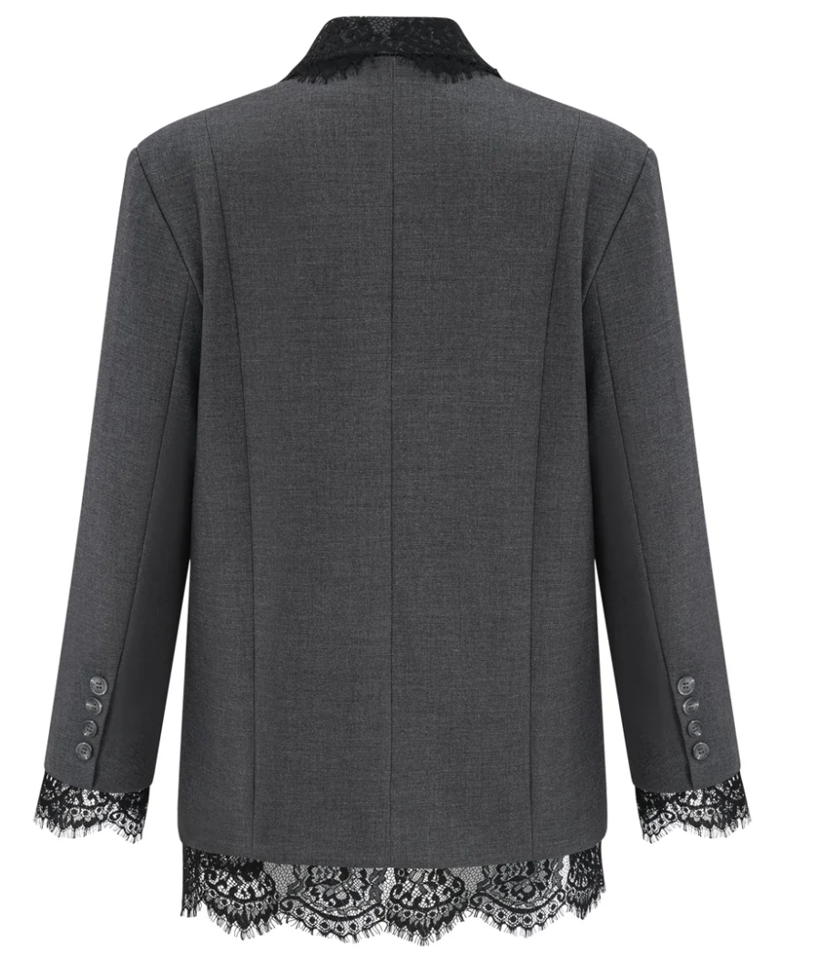 oversized blazer with lace trim – NOIRÉ