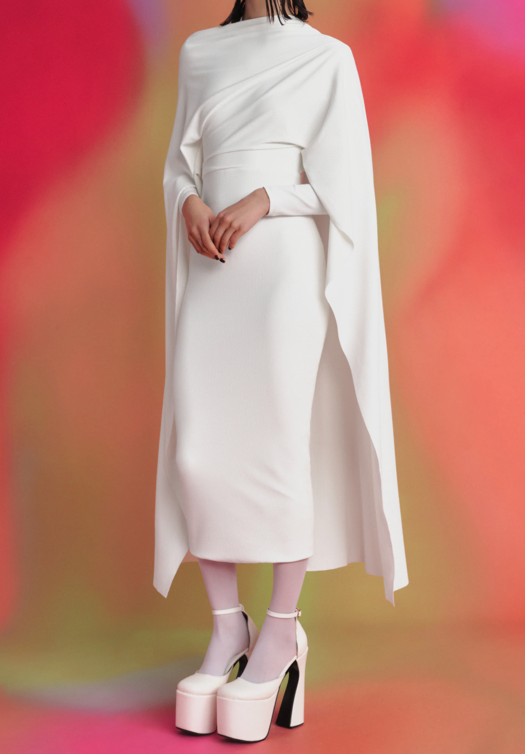 فستان ميدي بأكمام غير متماثلة وقصة غير متماثلة - بلوسوم