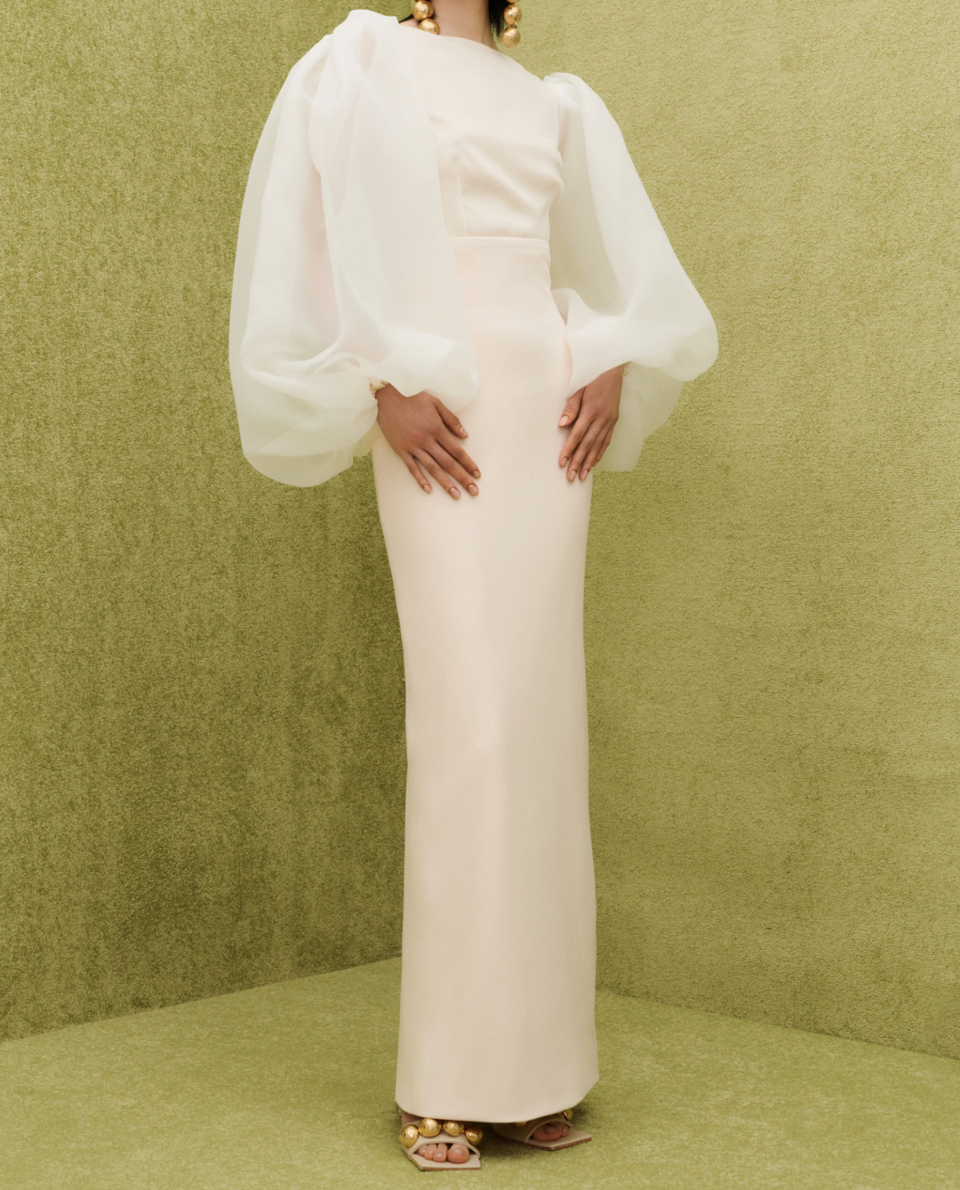 sheer balloon-sleeve fitted column gown – NOIRA