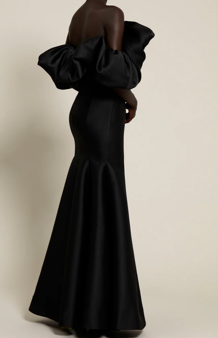 off-shoulder mermaid gown with sculpted ruffle bodice – NOIR