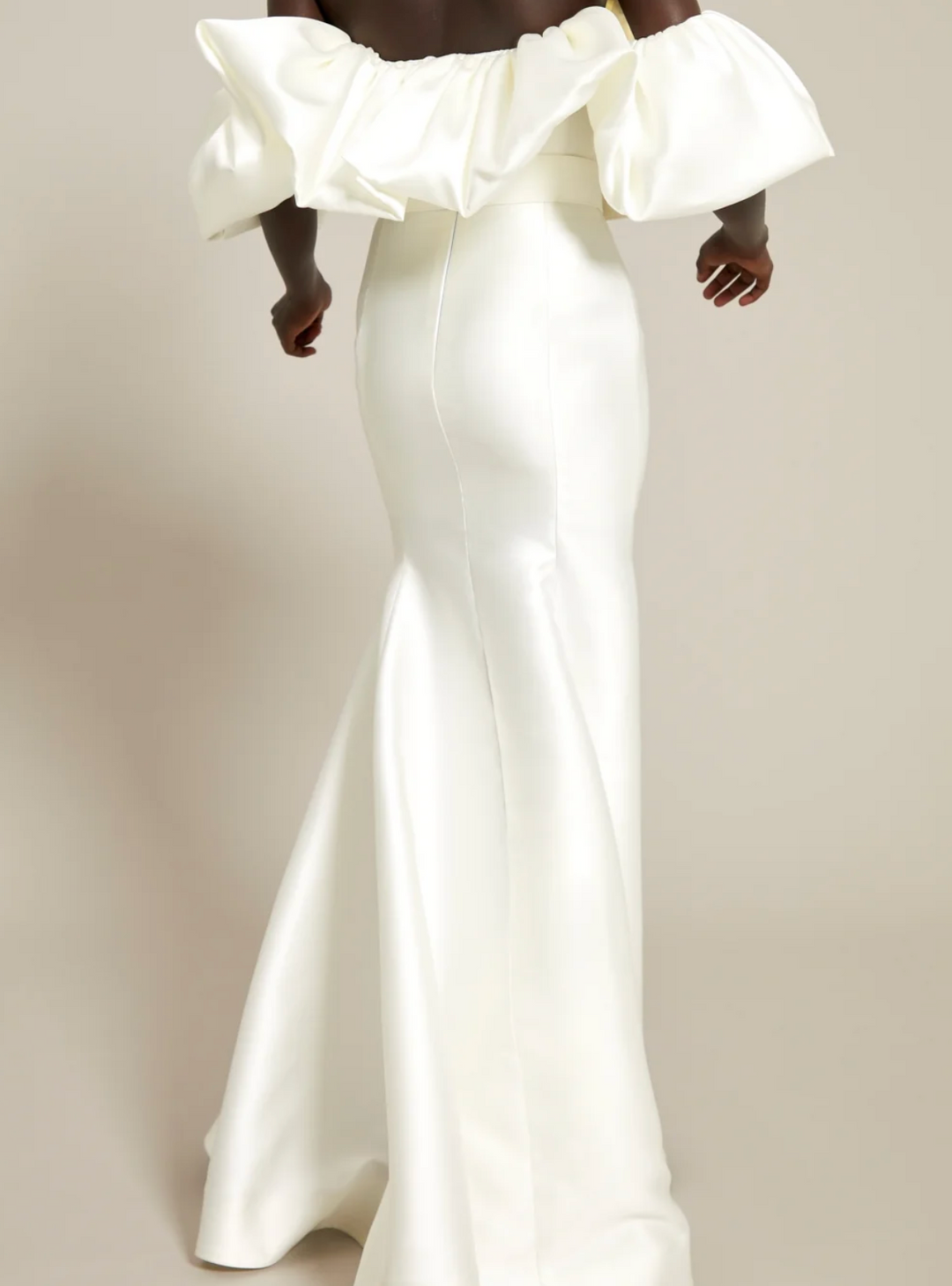 off-shoulder mermaid gown with sculpted ruffle bodice – NOIR