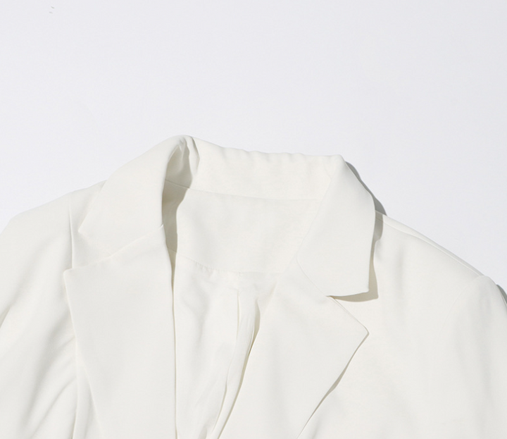 tailored blazer with cape-style sleeve detail – CHAMPAGNE