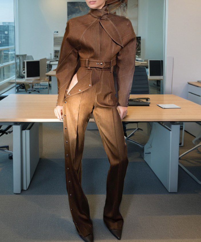 جمبسوت بحزام وتفاصيل غير متماثلة - كاسيا