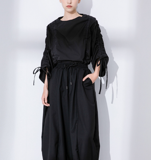 oversized ruched top with adjustable tie sleeves – GATHER