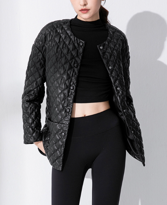 بدلة مصممة خصيصًا بأزرار ذهبية – مارون