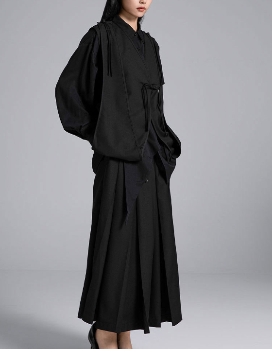 sleeveless wrap-front vest with tie detail – LAYER