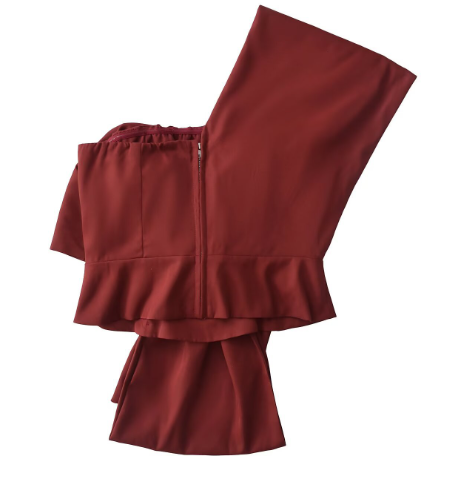 بدلة مصممة خصيصًا بأزرار ذهبية – مارون