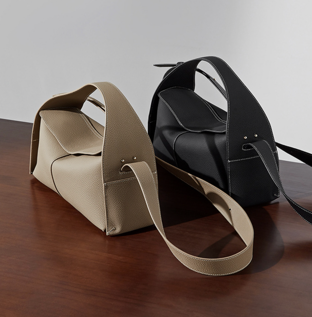 Structured Leather Shoulder Bag – AVELINE