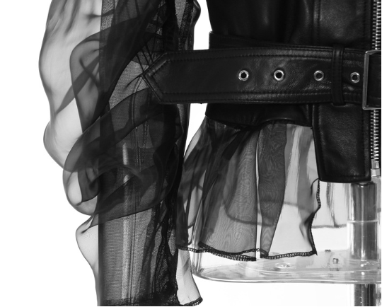 جاكيت بليزر مصمم خصيصًا بكتفين مكشوفتين - عاجي