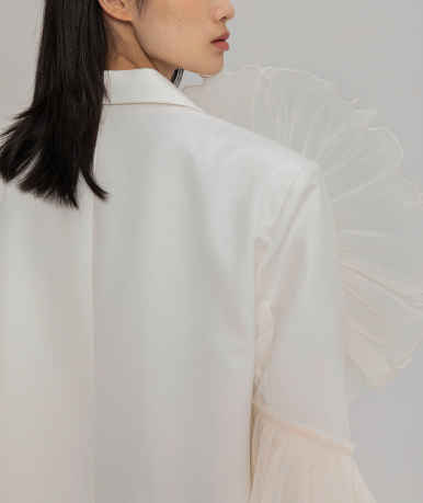 tailored blazer with dramatic organza ruffle shoulder – ELYSIA
