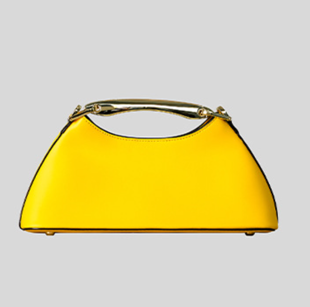 بلوزة مخملية بأكمام طويلة وياقة مزينة – تامر