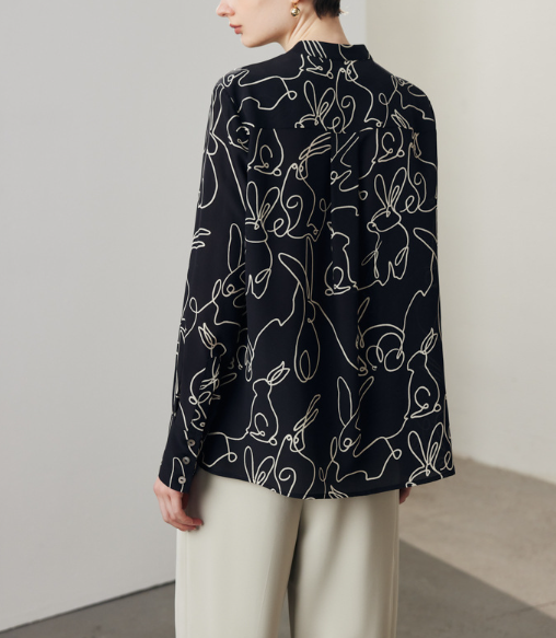 abstract line-print blouse with stand collar – FALIE