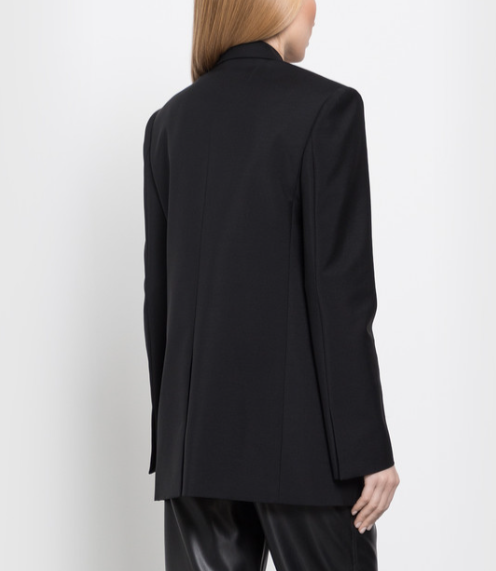 Tailored blazer with asymmetric pin closure – LOCK