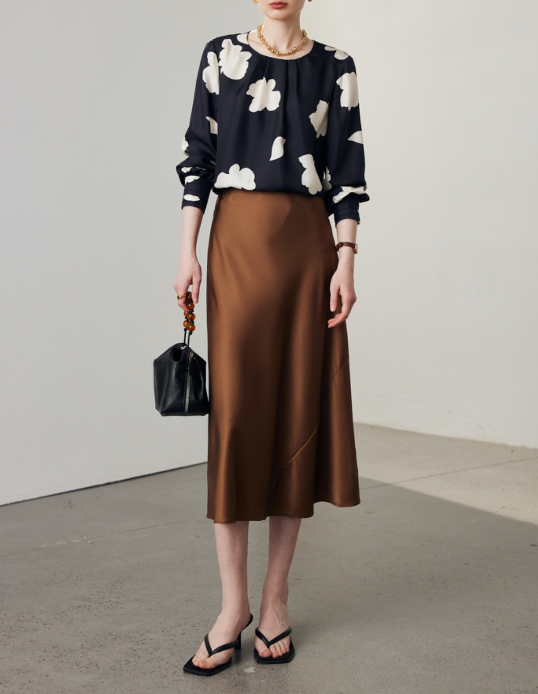 Printed satin blouse with gathered neckline – ASOO