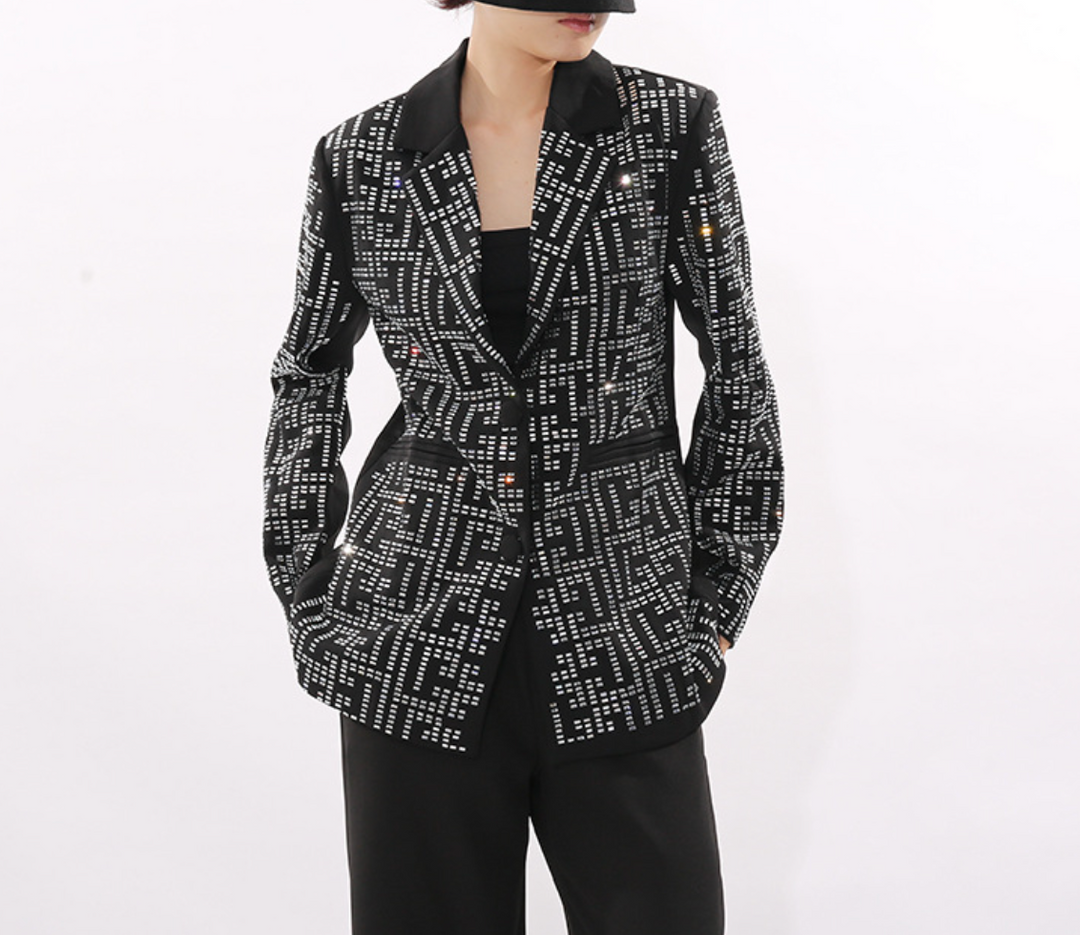 بليزر مصمم خصيصاً مرصع بالكريستال – نوفا