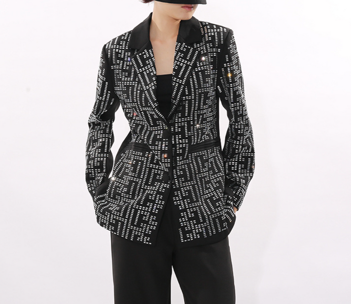 بليزر مصمم خصيصاً مرصع بالكريستال – نوفا