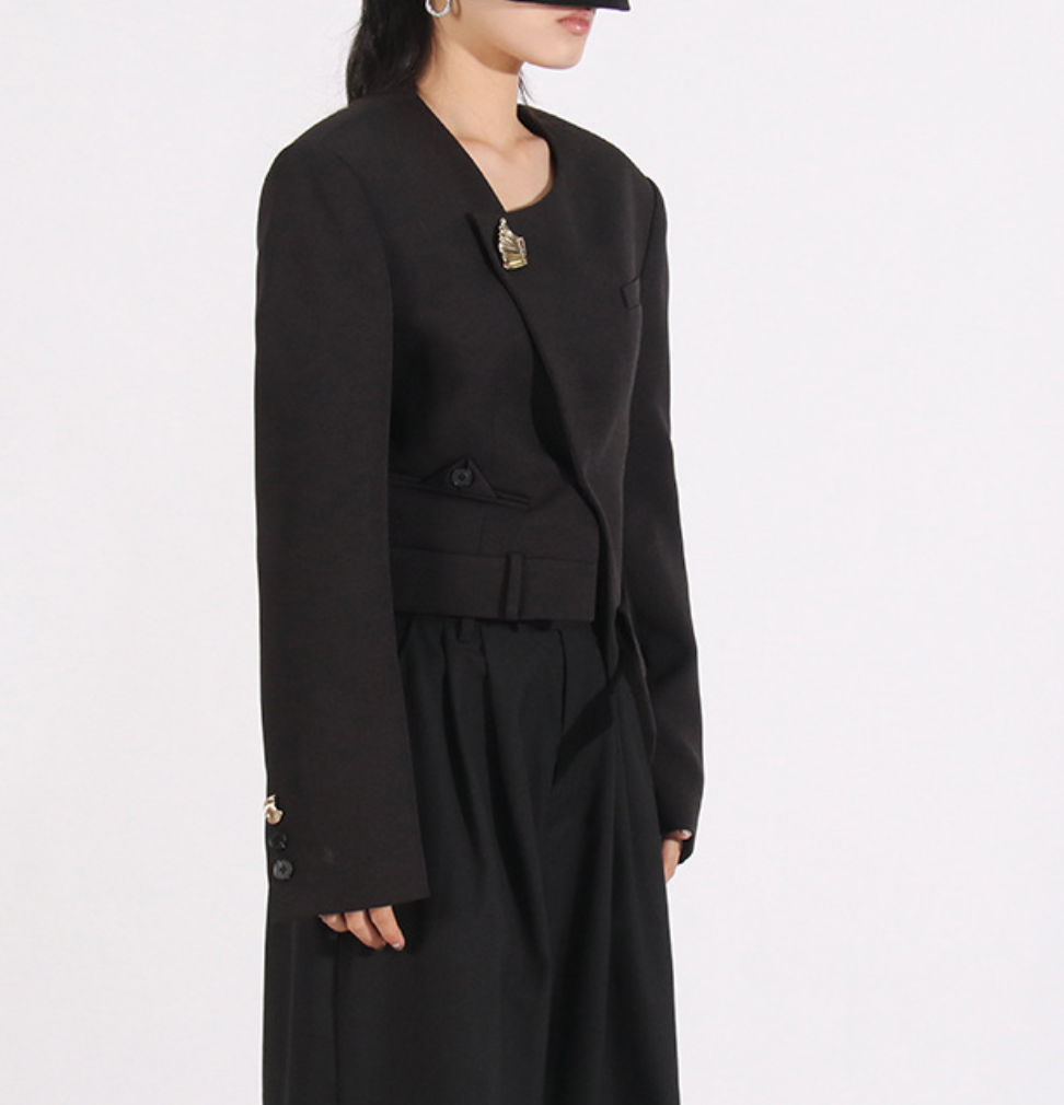 Asymmetric Tailored Jacket with Sculpted Waist – ELARA