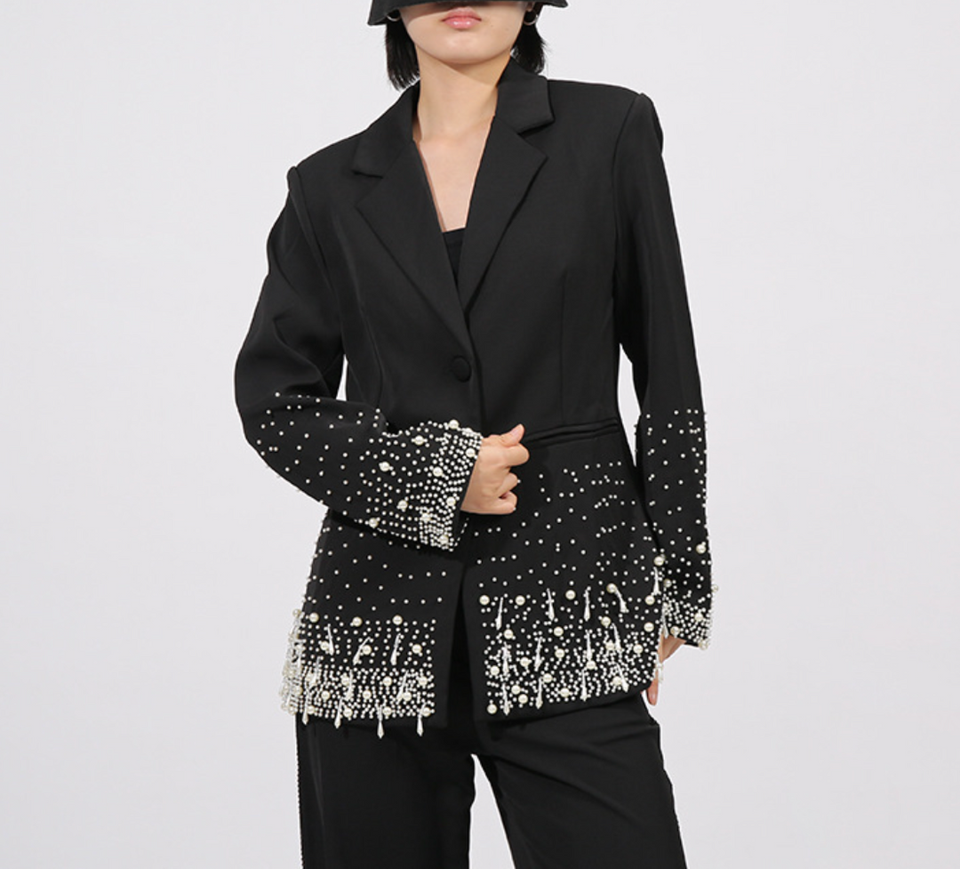 Embellished Tailored Blazer with Beaded Hem – PEARL
