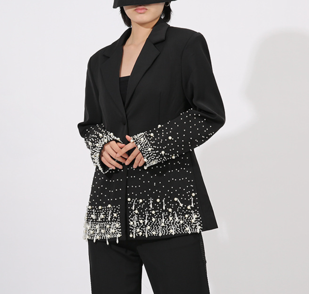 Embellished Tailored Blazer with Beaded Hem – PEARL