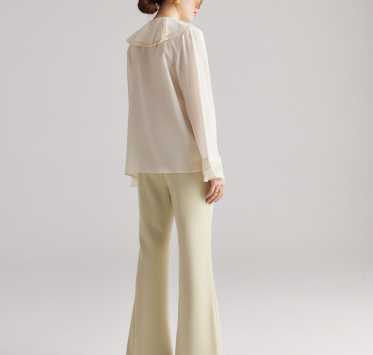 طقم مكون من بلوزة قصيرة وتنورة طويلة من الدانتيل الزهري - أزرق سماوي