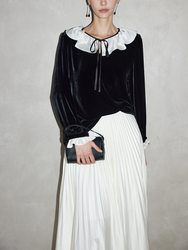 طقم مكون من بلوزة قصيرة وتنورة طويلة من الدانتيل الزهري - أزرق سماوي