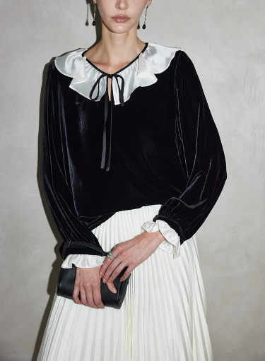 طقم مكون من بلوزة قصيرة وتنورة طويلة من الدانتيل الزهري - أزرق سماوي