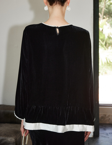 طقم مكون من بلوزة قصيرة وتنورة طويلة من الدانتيل الزهري - أزرق سماوي