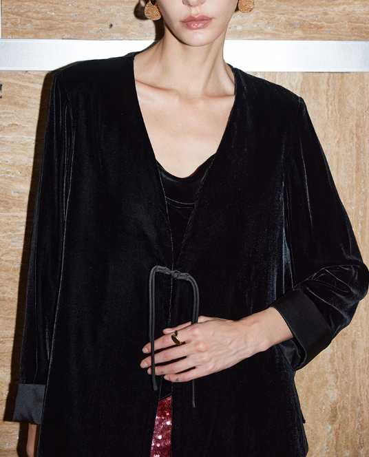 velvet wrap blouse with tie waist – OBSIDIAN