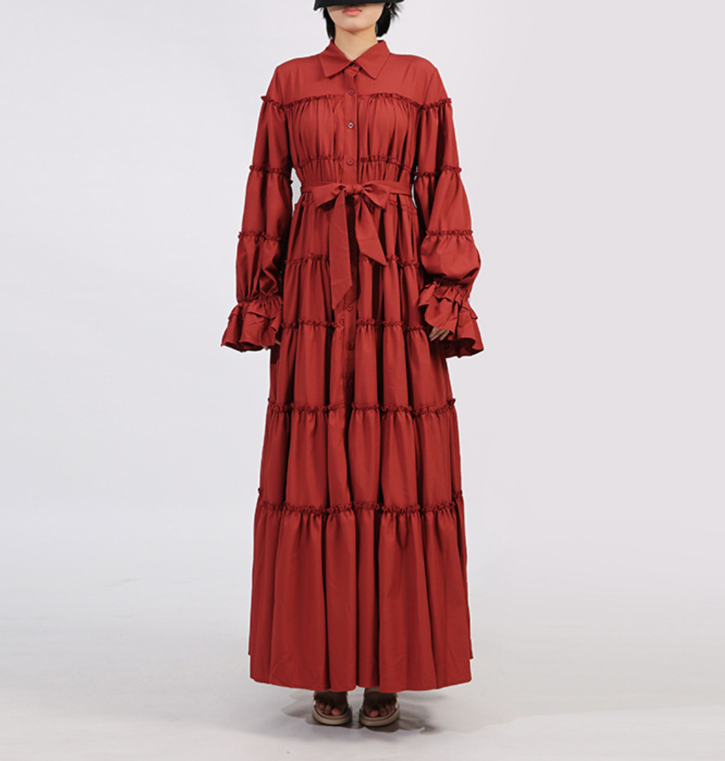 فستان ماكسي متعدد الطبقات بطبعة فنية وأكمام منتفخة - آريا