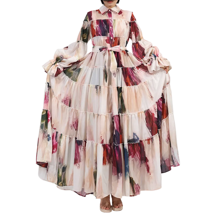 فستان ماكسي متعدد الطبقات بطبعة فنية وأكمام منتفخة - آريا