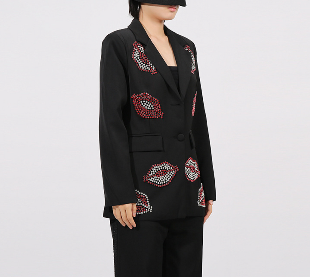 embellished tailored blazer with crystal lip motifs – ROUGE