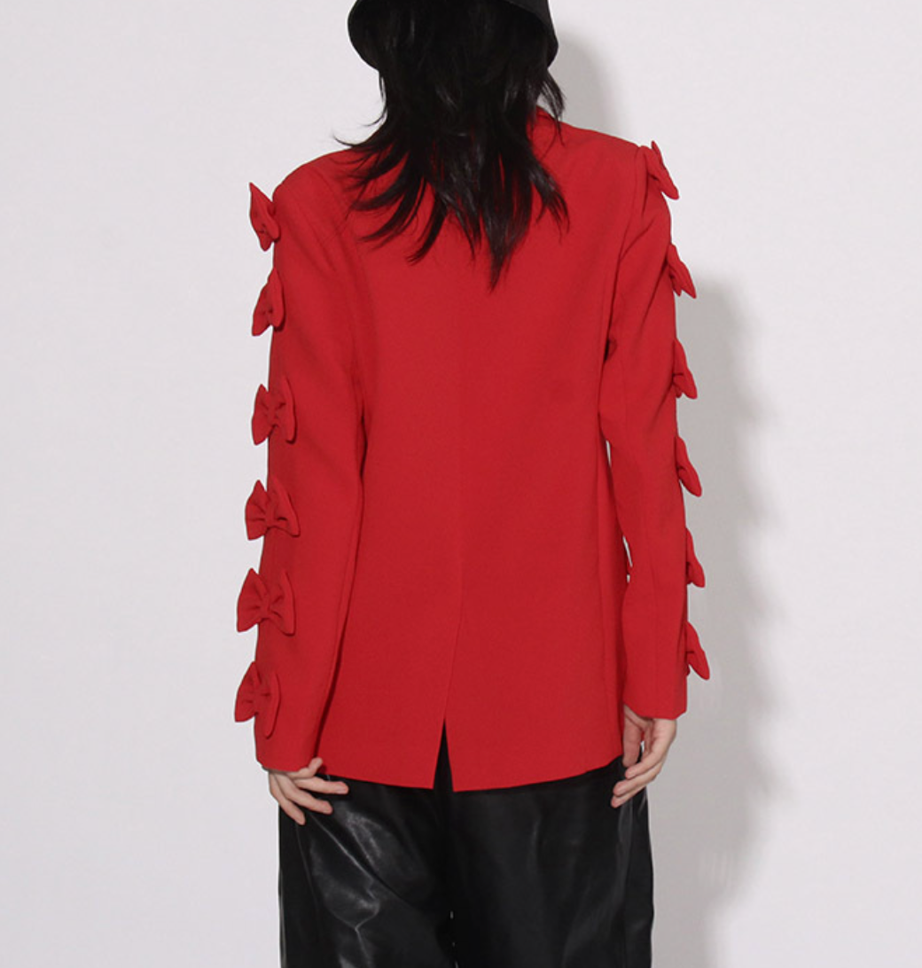 tailored blazer with bow-embellished sleeves – SCARLET