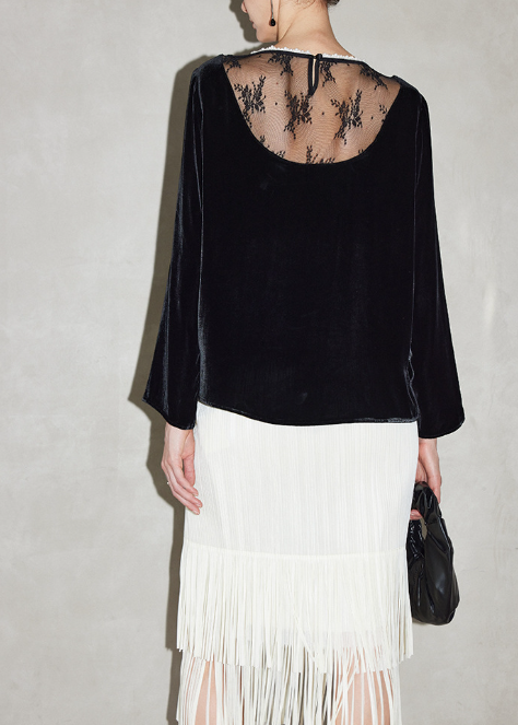 velvet blouse with pearl-trim neckline – NOIRELLE