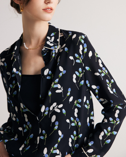 printed button-down blouse with contrast piping – FLORIA
