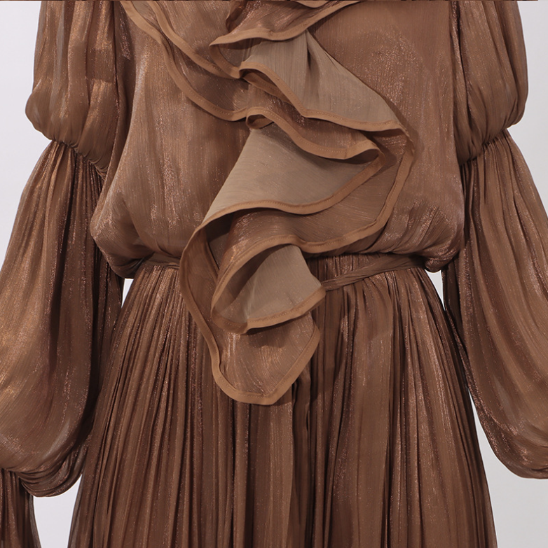 طقم مكون من بلوزة قصيرة وتنورة طويلة من الدانتيل الزهري - أزرق سماوي