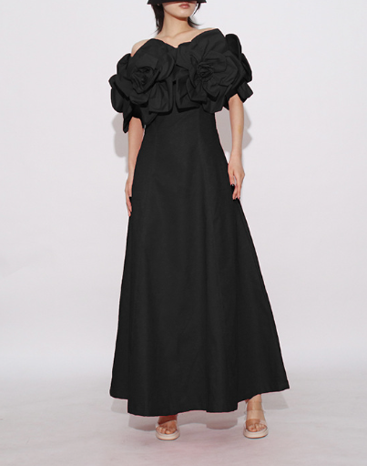 off-shoulder maxi dress with sculpted floral bodice – ROSÉA