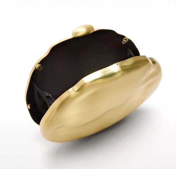 round metallic clutch with chain strap – AURELIA