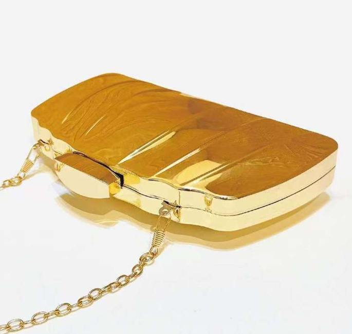 faceted metallic gold clutch with chain strap – ORO