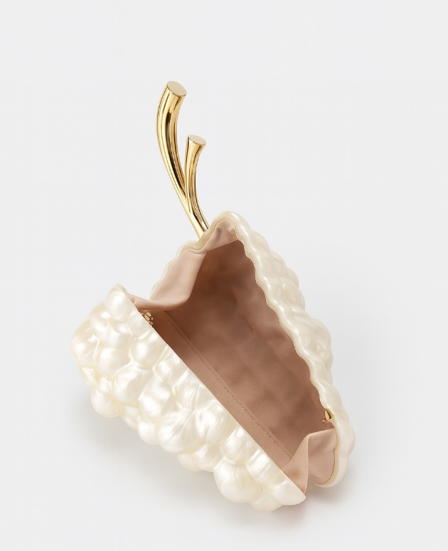 pearl cluster clutch with sculpted gold handle – PERLÉA