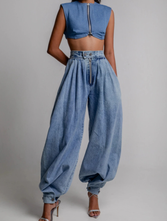 pleated high-waist denim trousers – AZURE