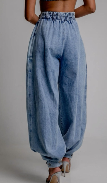 pleated high-waist denim trousers – AZURE