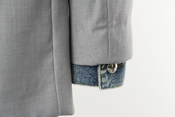 tailored blazer with denim patch pocket and contrast lining – HYBRID